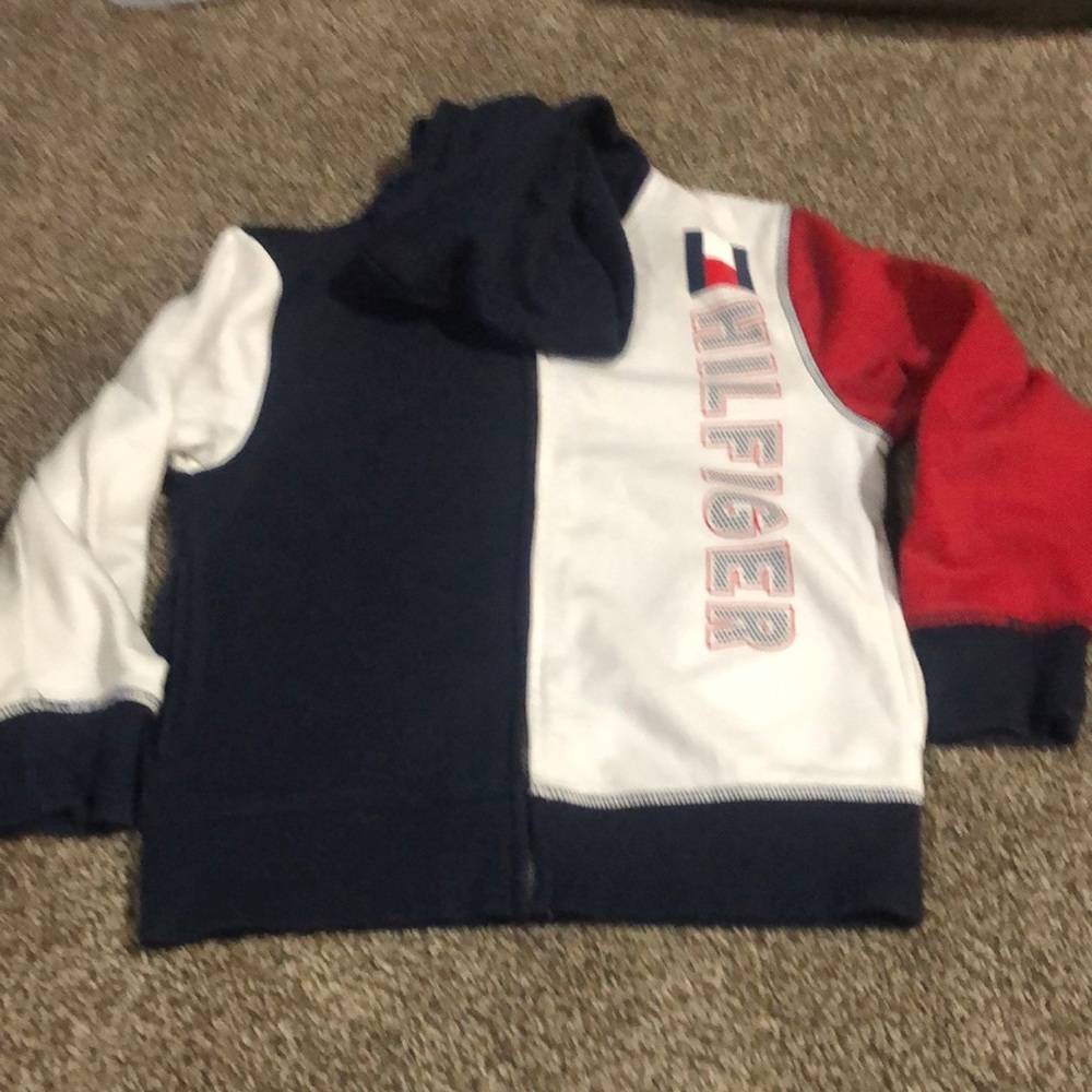 Little boys Tommy Hilfiger zip up sweater multi colored, gently worn asking $15